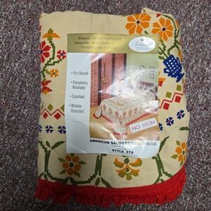 NEW DEADSTOCK vintage fieldcrest twin bedspread needlepoint look folk art fringe